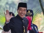 presiden-jokowi-tiba-di-kompleks-parlemen-3_169.jpeg