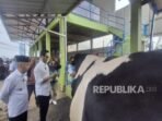 bupati-dan-wakil-bupati-bandung-barat-jeje-ritchie-ismail_260520182118-581.jpeg