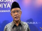 ketua-umum-pimpinan-pusat-muhammadiyah-haedar-nashir-menyampaikan-ikhtiar_260318055754-103.jpeg