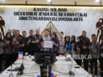 bea-cukai-memberikan-izin-fasilitas-kawasan-berikat-kepada-pt_260714134514-298.jpeg