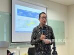 ekonom-universitas-gadjah-mada-ugm-amirullah-setya-hardi-saat_260726094151-718.jpeg