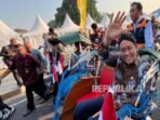 menteri-keuangan-purbaya-yudhi-sadewa-saat-menjajal-naik-becak_260717091444-690.jpeg
