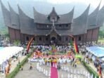 wakaf-1-000-hafiz-di-istana-pagaruyung-kabupaten-tanah-datar-_191014111537-371.jpg